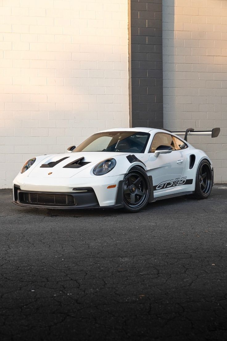 其中包括图片：Porche 911 GT3RS.jpg