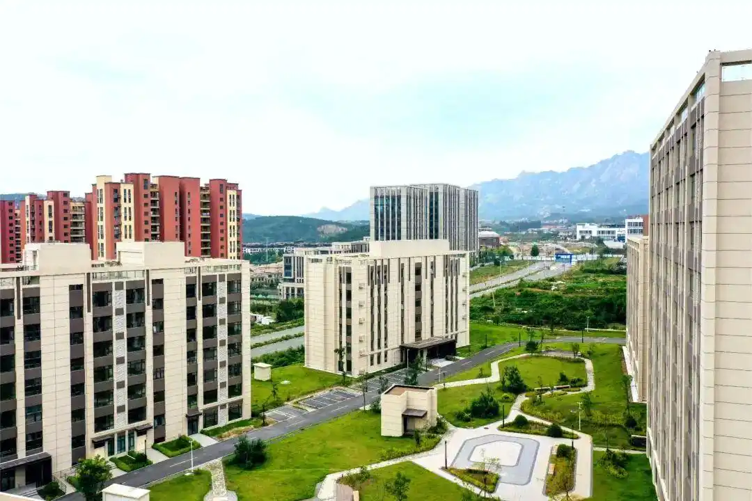 青岛西海岸科技成果转化中心